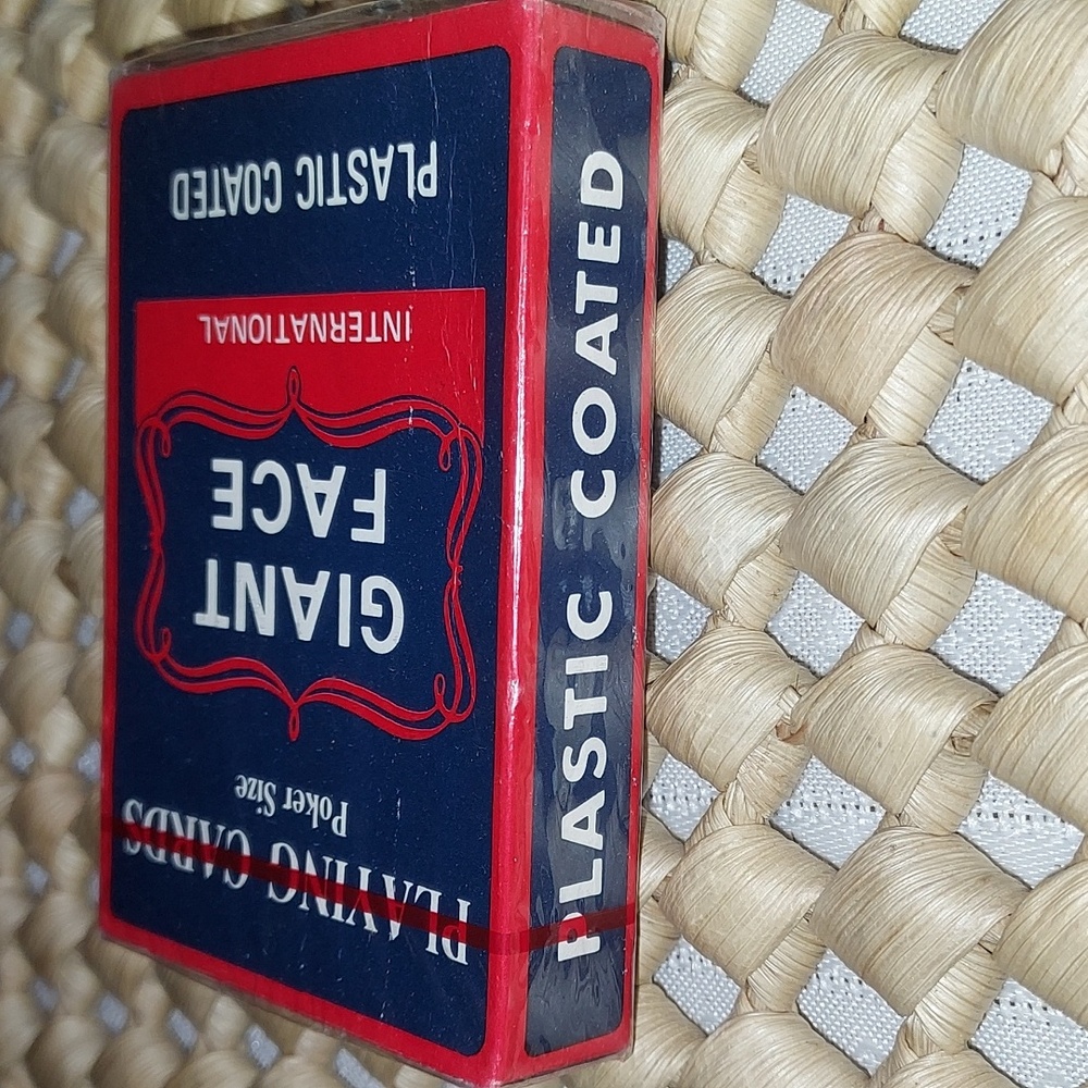 VTG Giant Face International Playing Cards NWOT - Picture 3 of 8